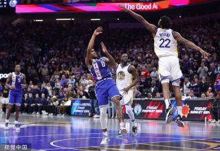 在赛季中的 在赛季中的