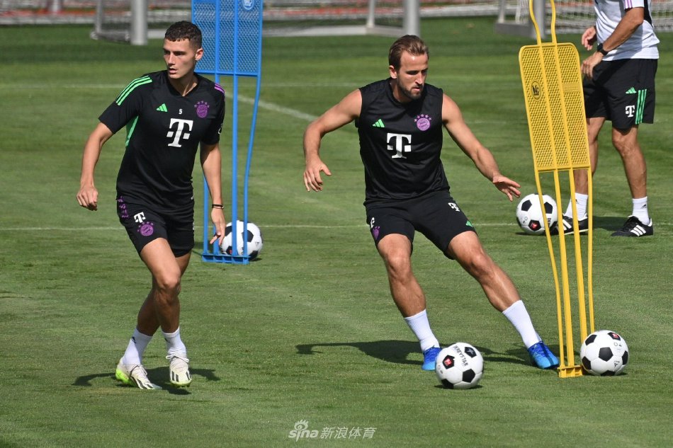 拜仁成功击 拜仁成功击