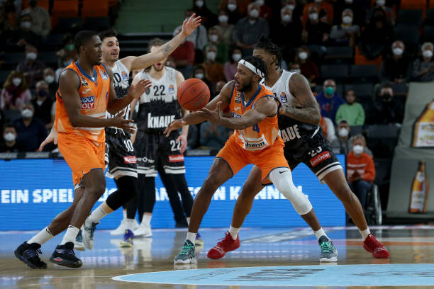 而遭到经济 而遭到经济