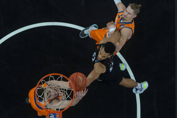 中出现的问 中出现的问