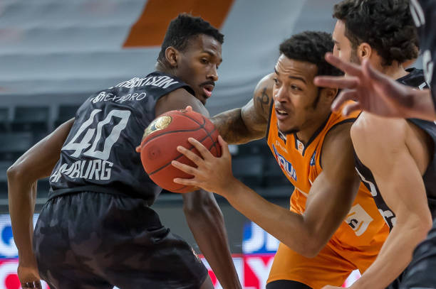 我可以帮你 我可以帮你